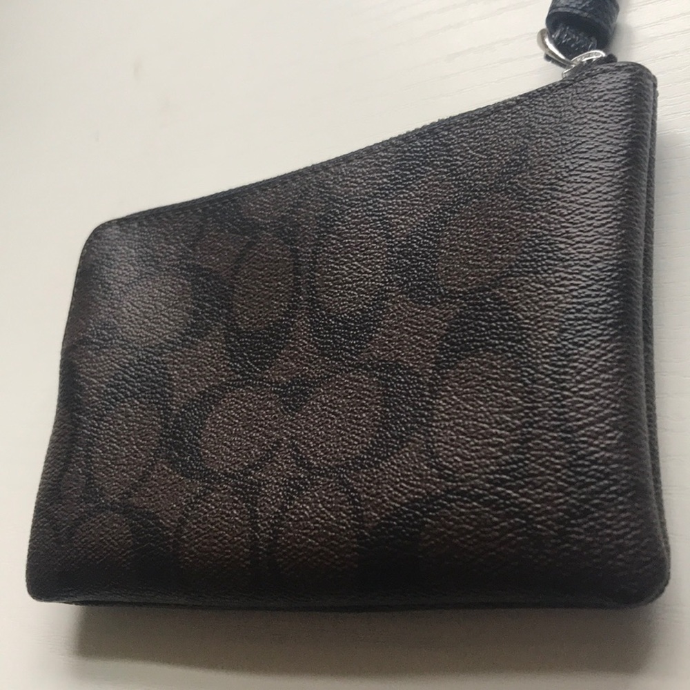 Coach Wallet - Picture 4 of 5